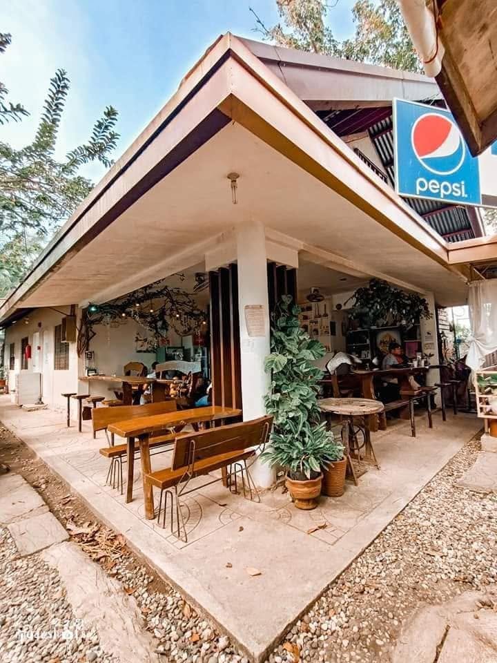 Hallel Cafe at Day